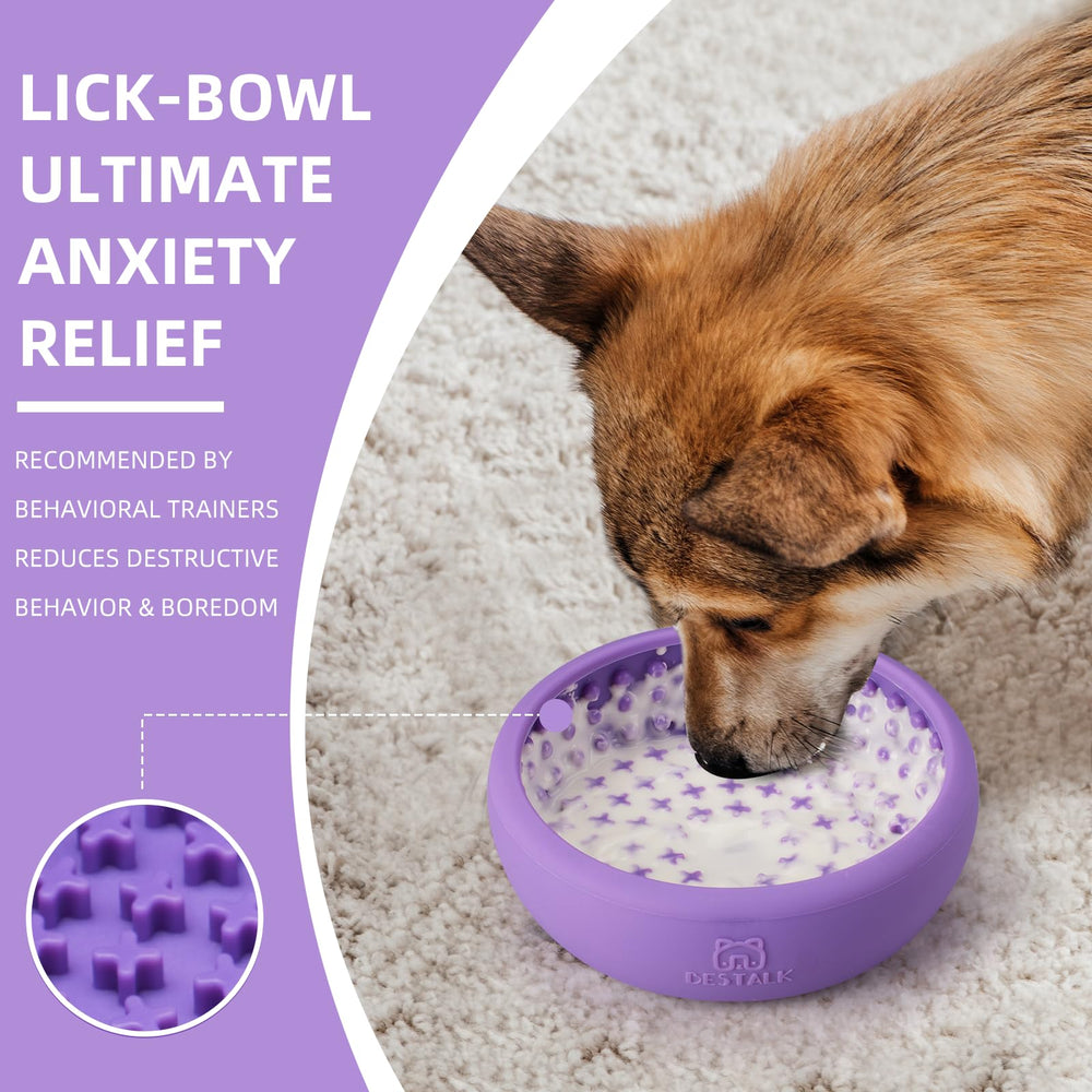 Bestalk anxiety-relief lick mat supports mental stimulation during chew time.