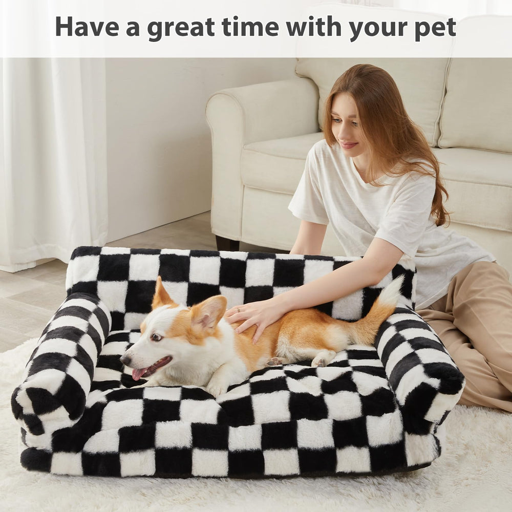 BFPETHOME dog couch bed non-slip bottom keeps bed steady on floors.