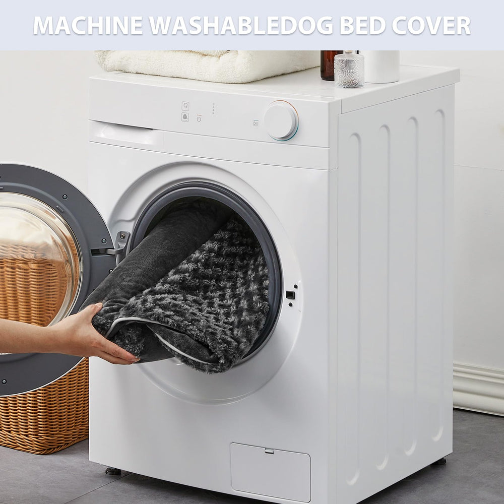 BFPETHOME waterproof inner layer protects foam from spills