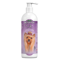 Bio-Groom Silk Creme Rinse bottle pour shows gentle tearless conditioning for dogs