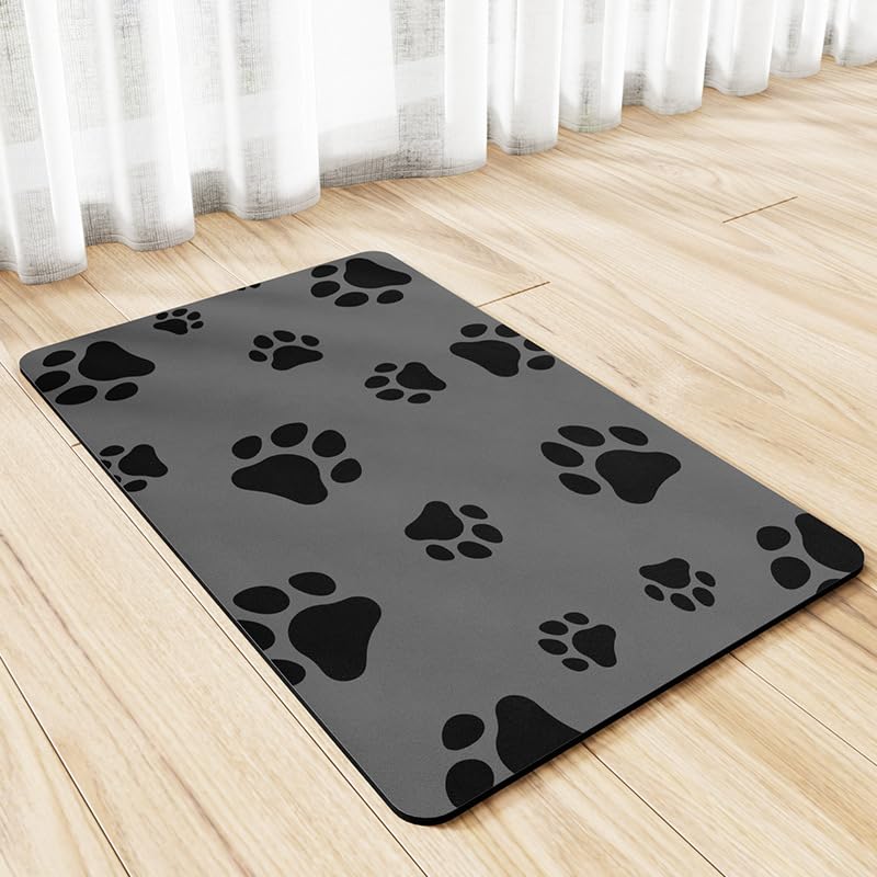Blkjsgly dark-grey mat complements any décor while catching drips.