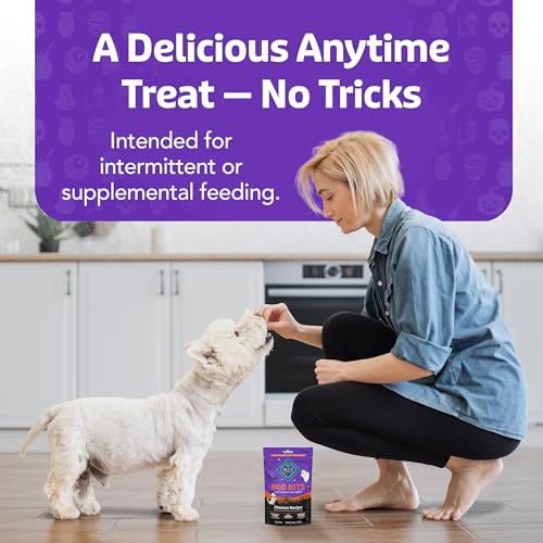 Blue Buffalo Boo Bits training reward scene with excited dog