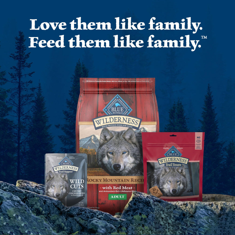 Blue Buffalo Wilderness Trail Toppers real-chicken-bites detail emphasizes protein-rich bites
