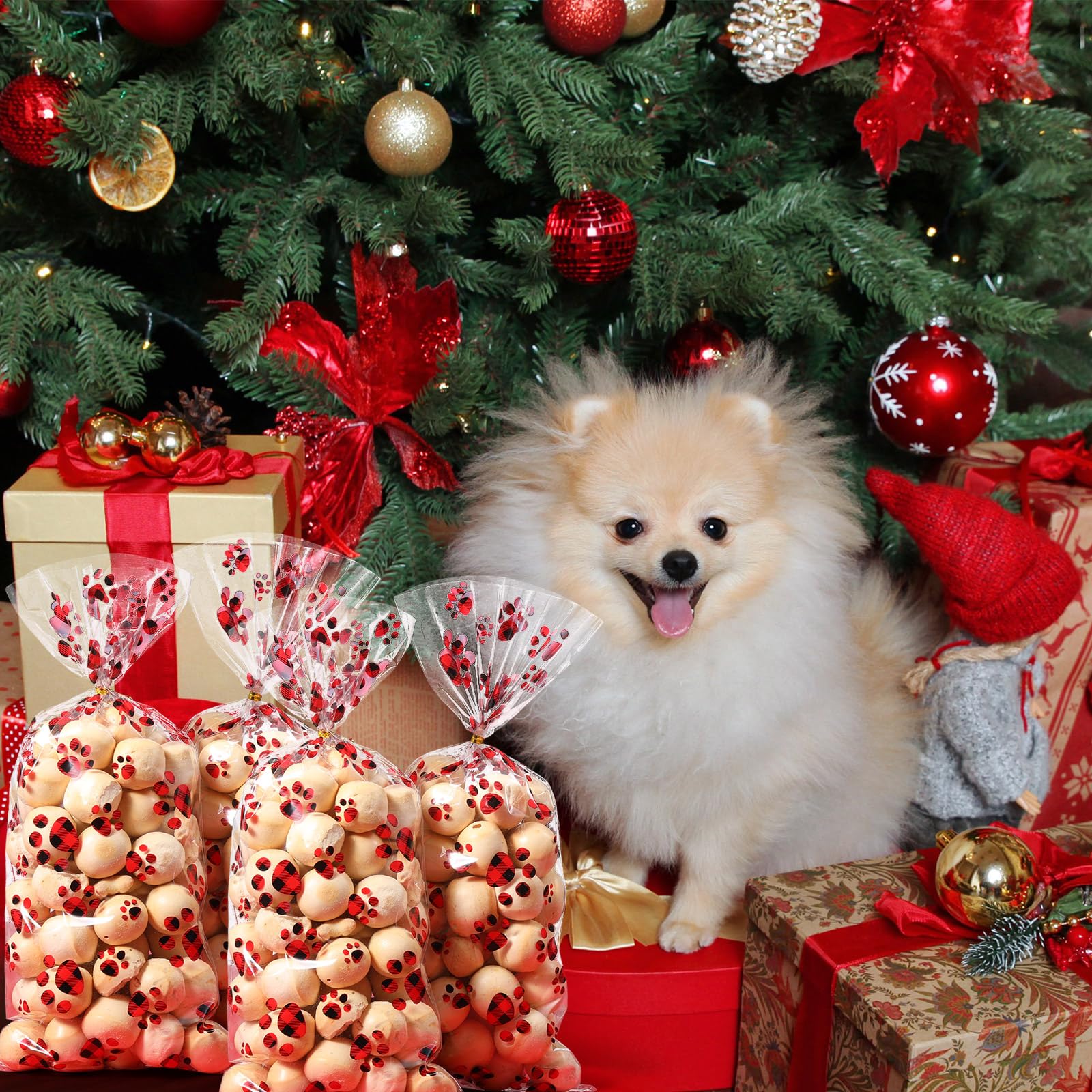 Blulu paw pattern party display showing pet-themed gift bags.