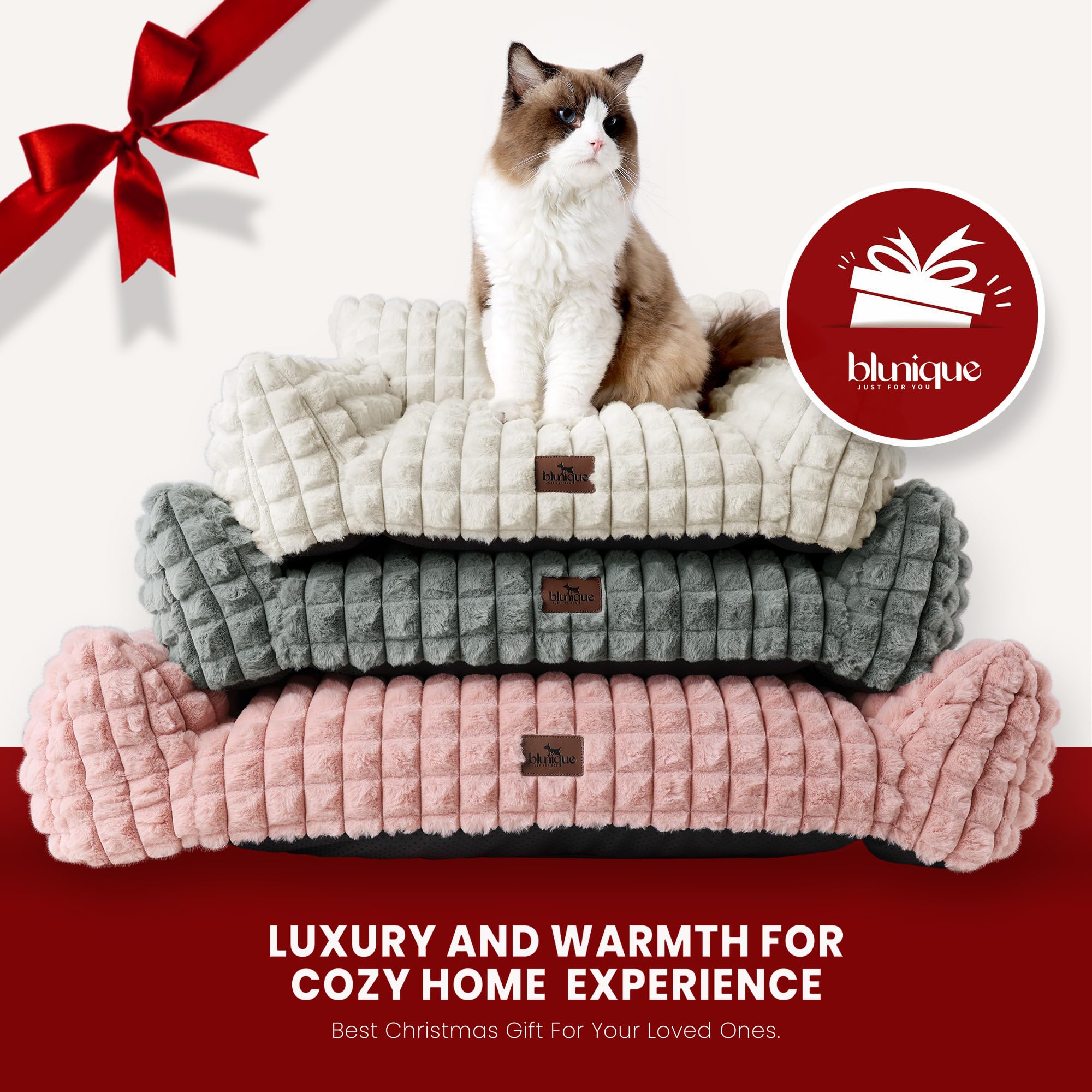 blunique Cat Bed 3D diamond pattern close-up reveals stylish texture and inviting lining.