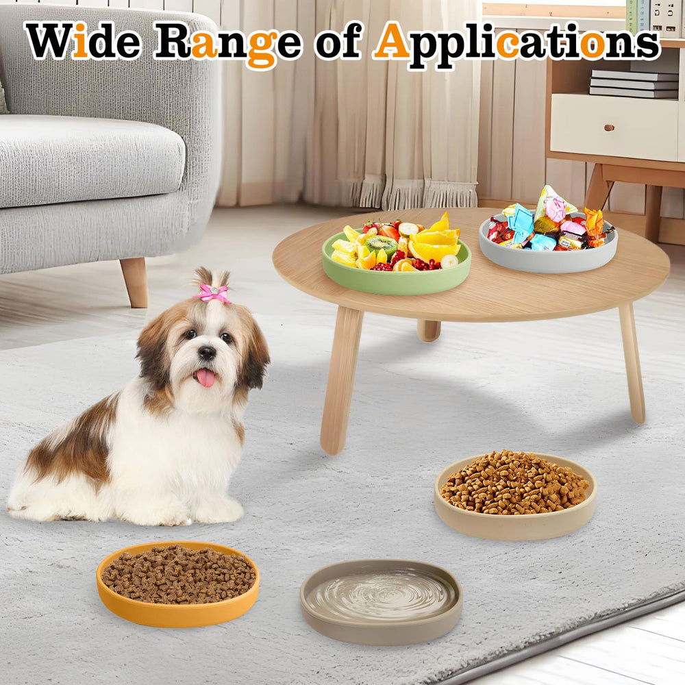 BNOSDM silicone pet dish used indoors and outdoors for meals or treats.