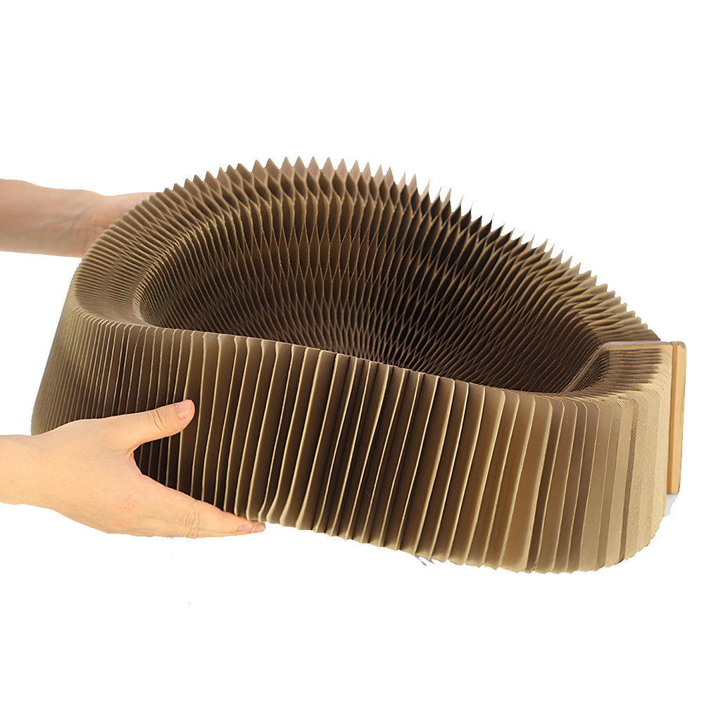 BobbyPet cat scratcher lounge round breathable surface for comfort.