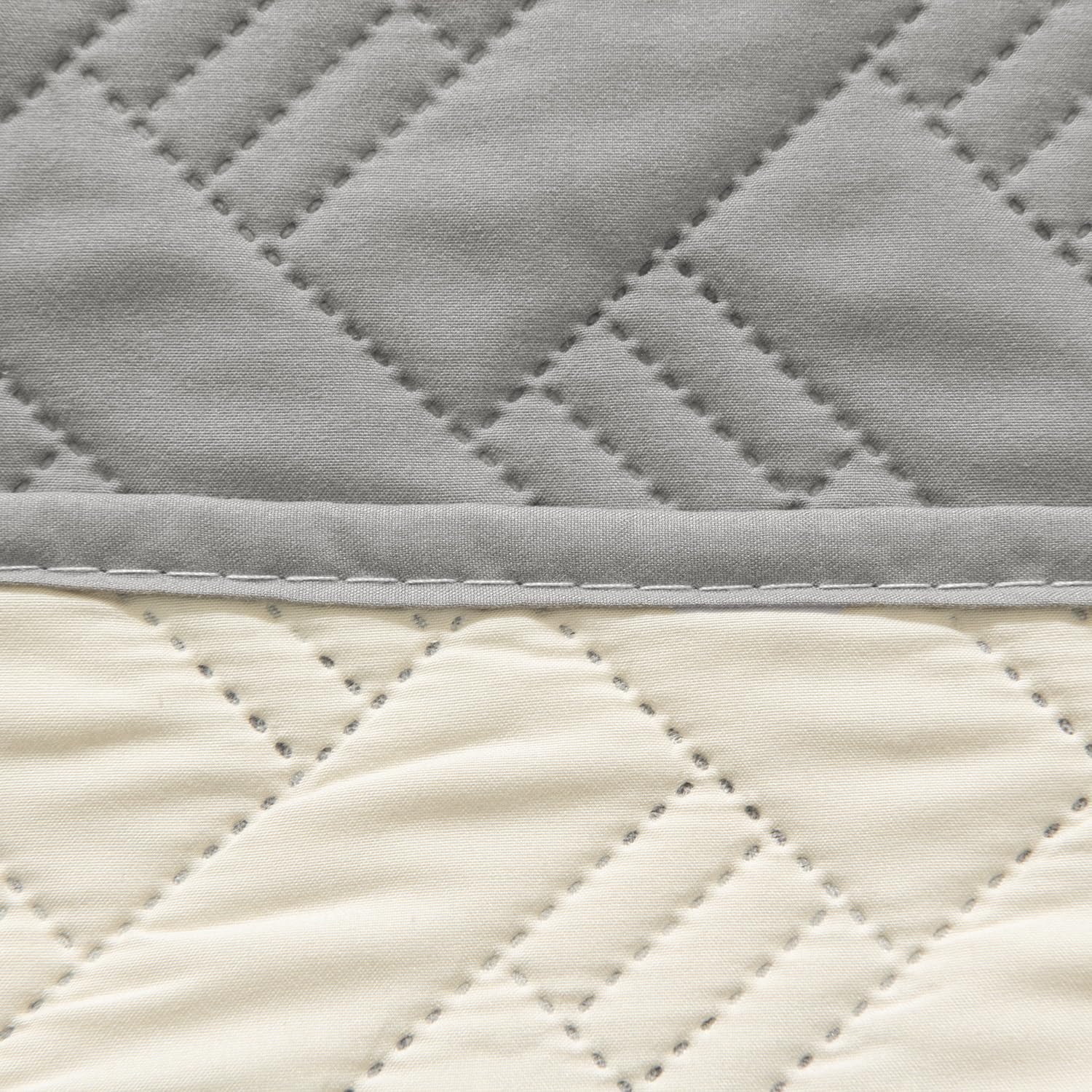 BOCTOPUG dog bed cover in sizes for different spaces.