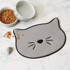 Bone Dry non-slip backing keeps bowls in place on smooth surfaces.