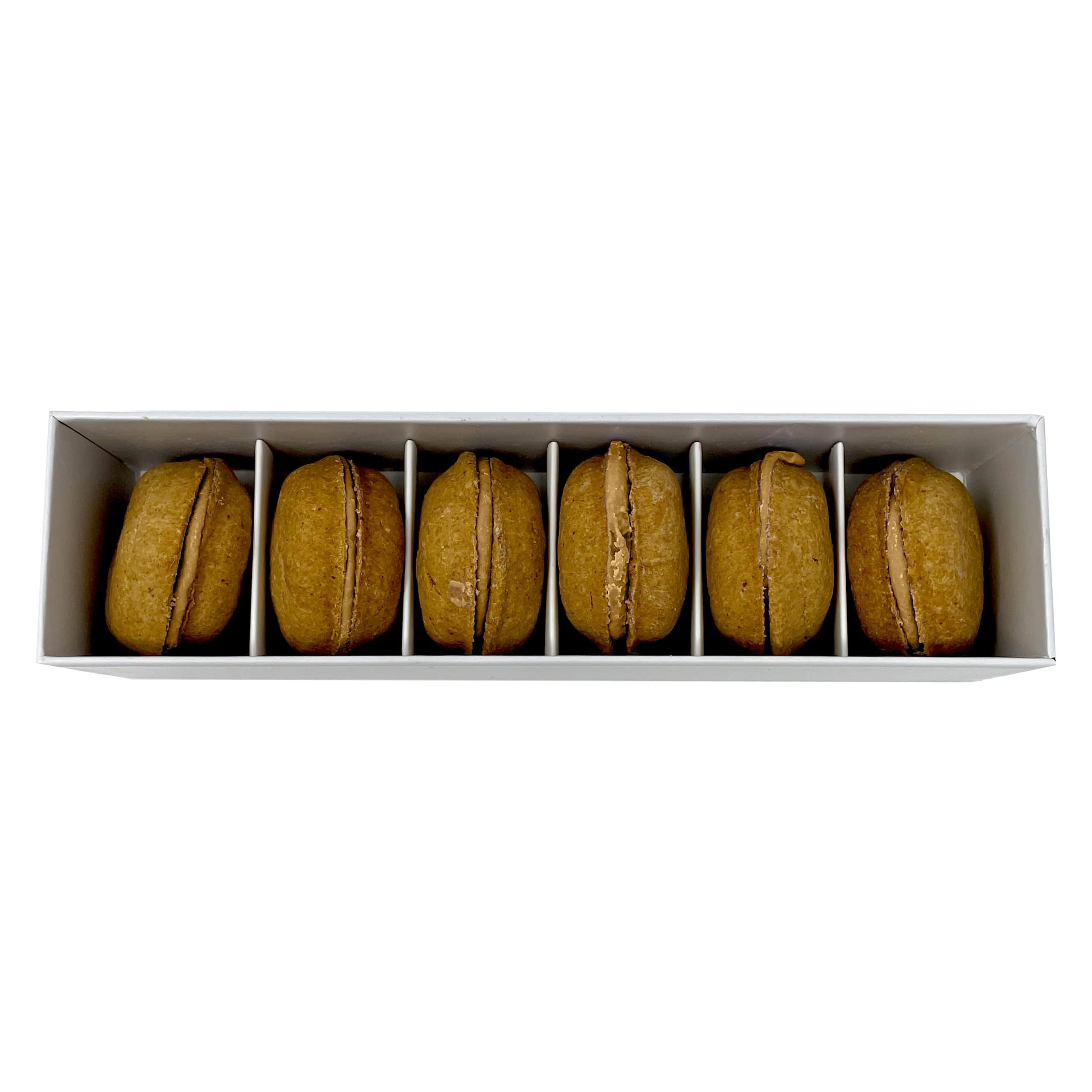 Bonne et Filou dog gift set for Christmas showcasing luxury treats