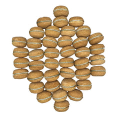Bonne et Filou vanilla macarons close-up with natural ingredients