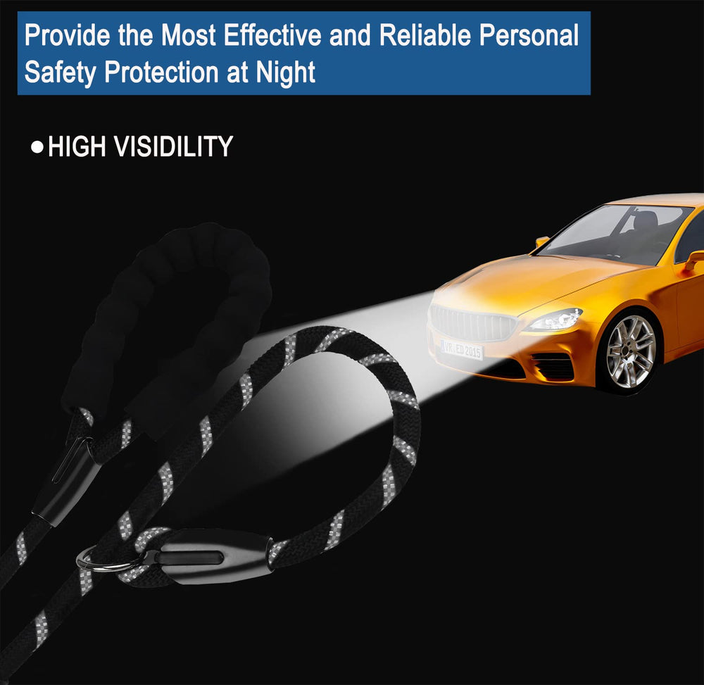 BOOEUDI slip-leash-combo-design doubles as collar for easy, hands-free management.