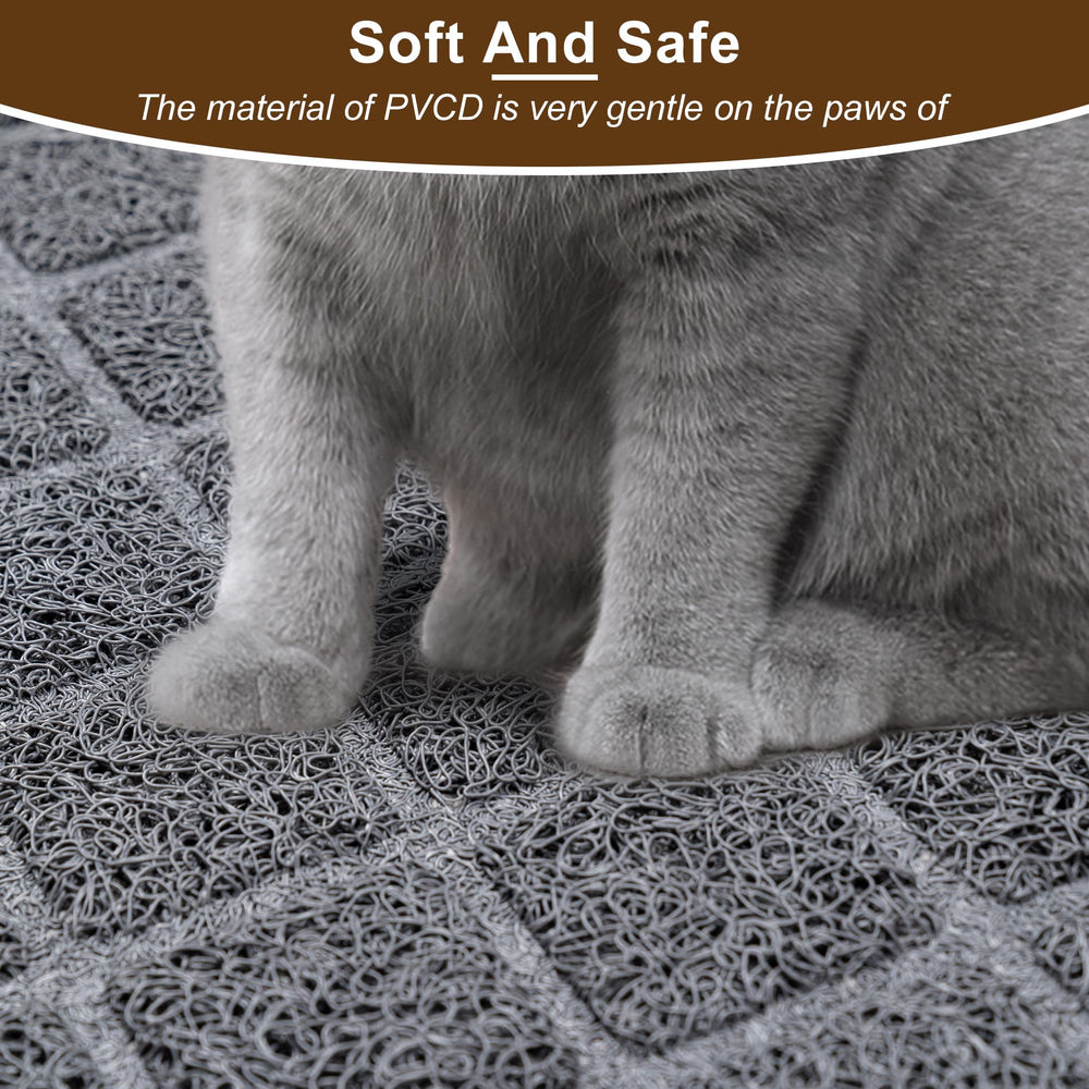 BOOMIBOO cat litter mat non-slip base emphasizes stability during paws and spills.