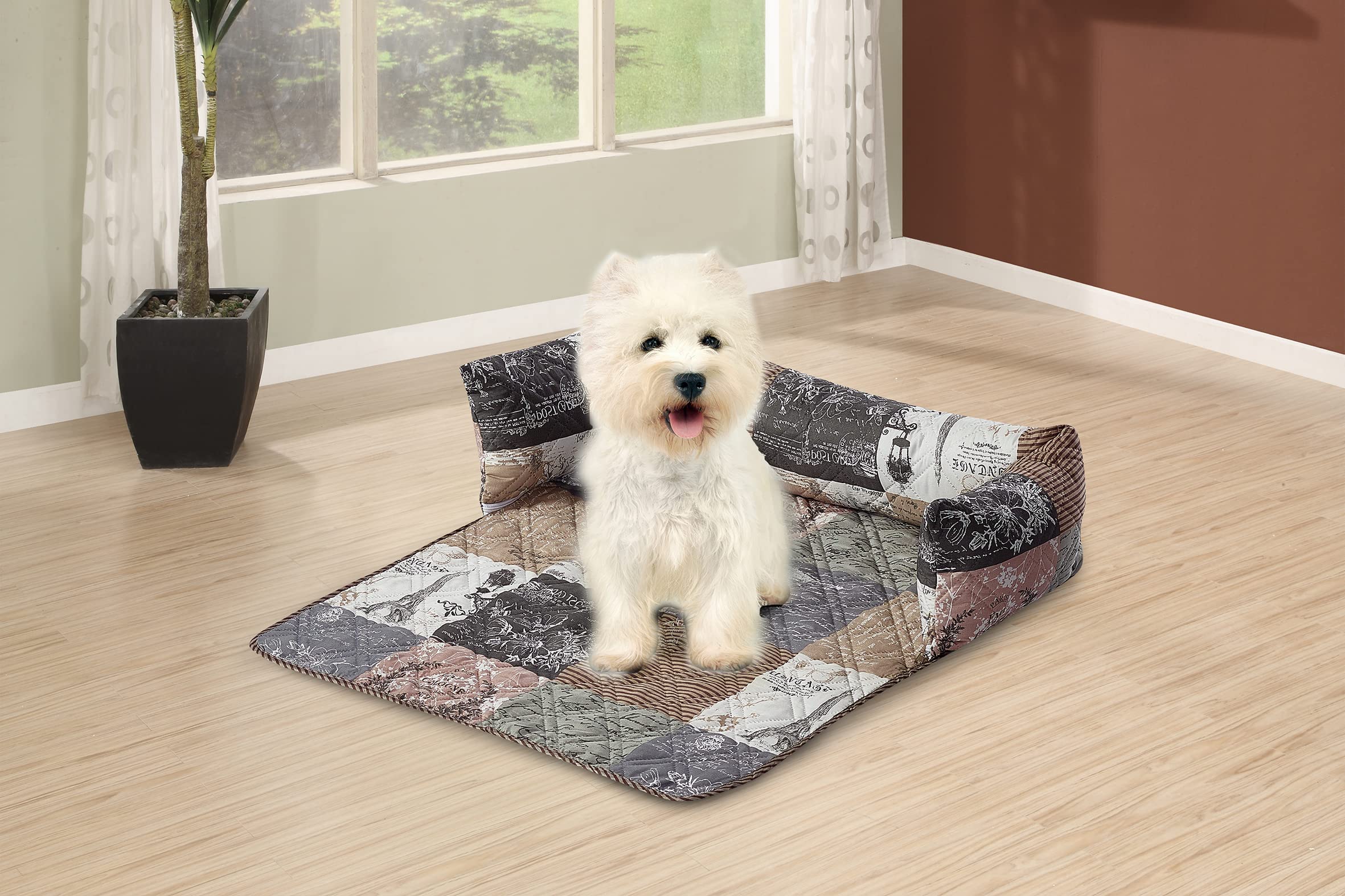 Brilliant Sunshine removable washable cover simplifies cleaning and maintenance.