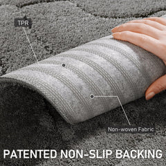 BSICPRO elastic microfiber dirt trapper removes mud while keeping paws comfortable.