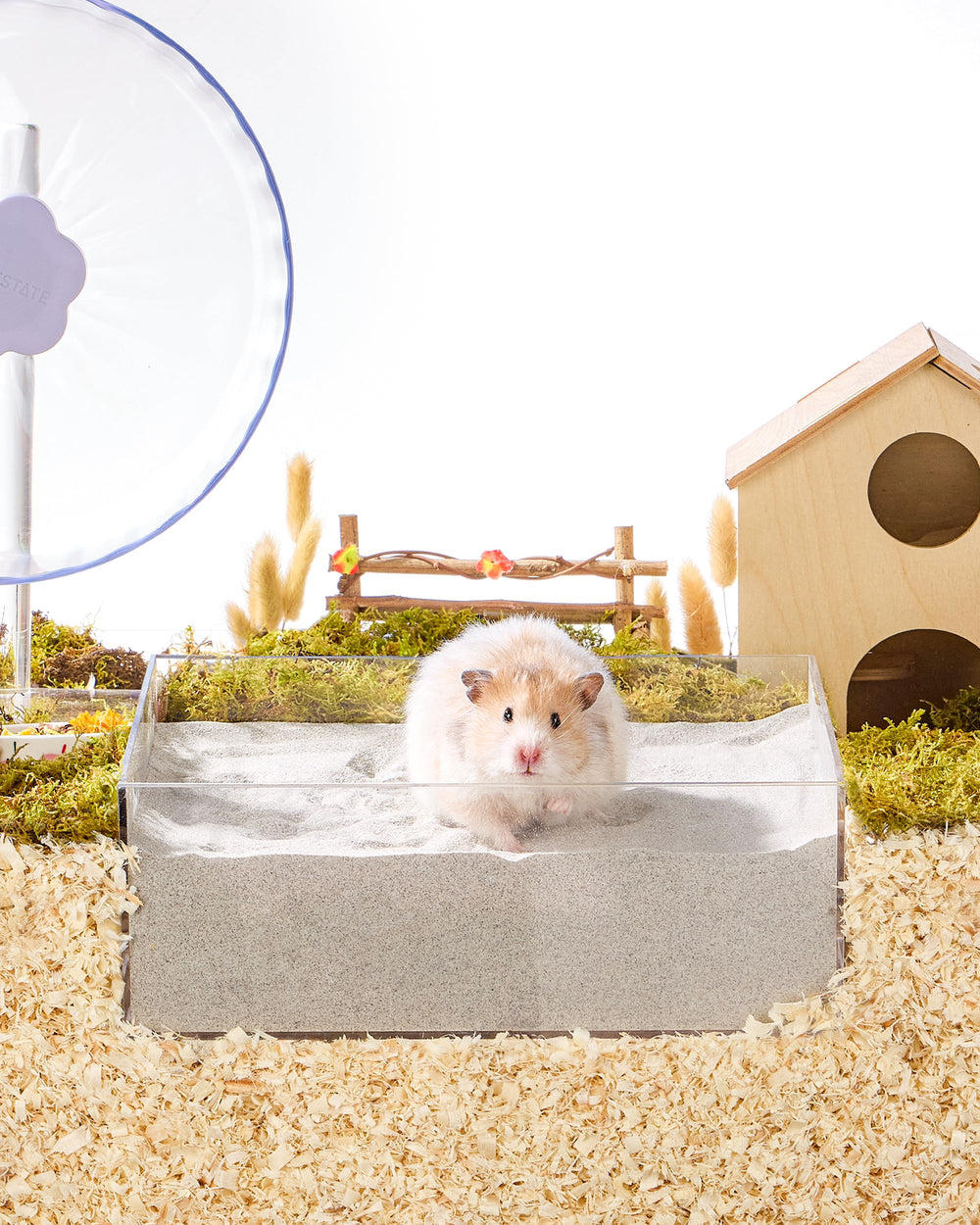 BUCATSTATE Hamster Sand Easy-Pour Bag highlights mess-free refills.