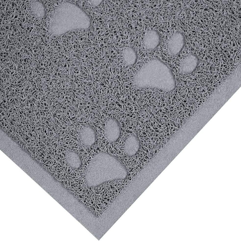 Bulk Buys Cat Litter Mat can be shaken, vacuumed, or rinsed for fast cleanup.