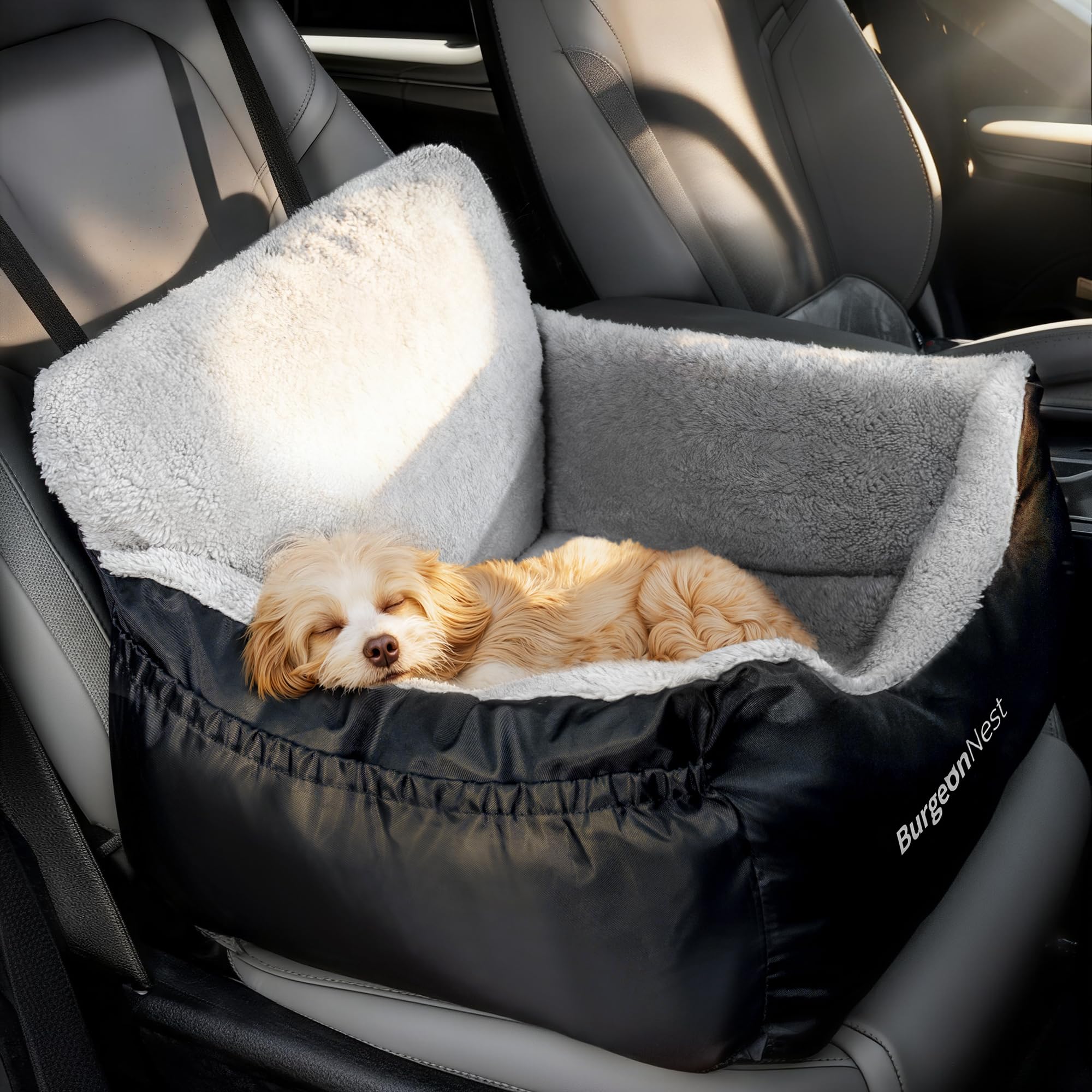 BurgeonNest car seat side pockets for easy on-the-go storage.