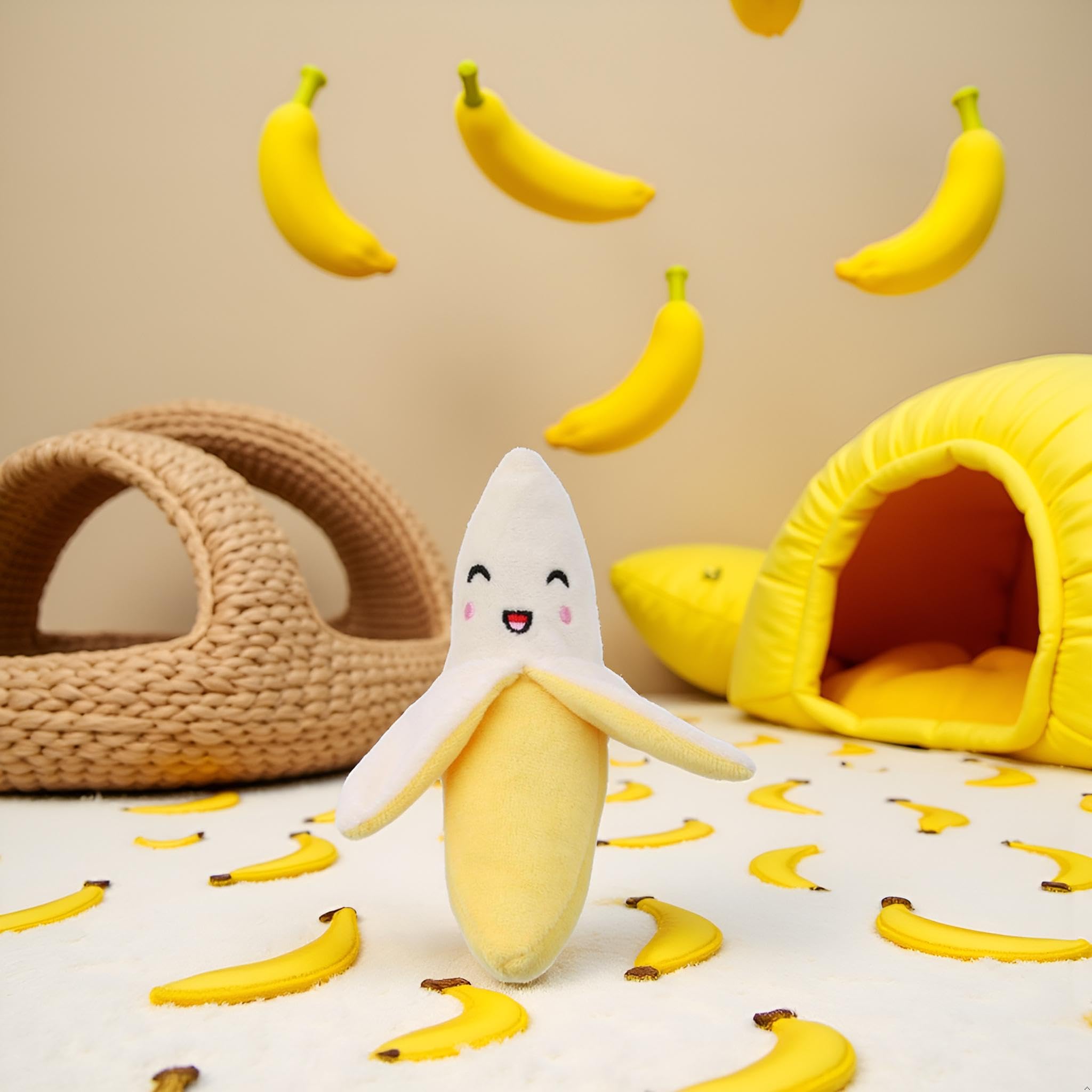 BWESOO soft plush fabric focuses on comforting texture for cuddling and light chewing.