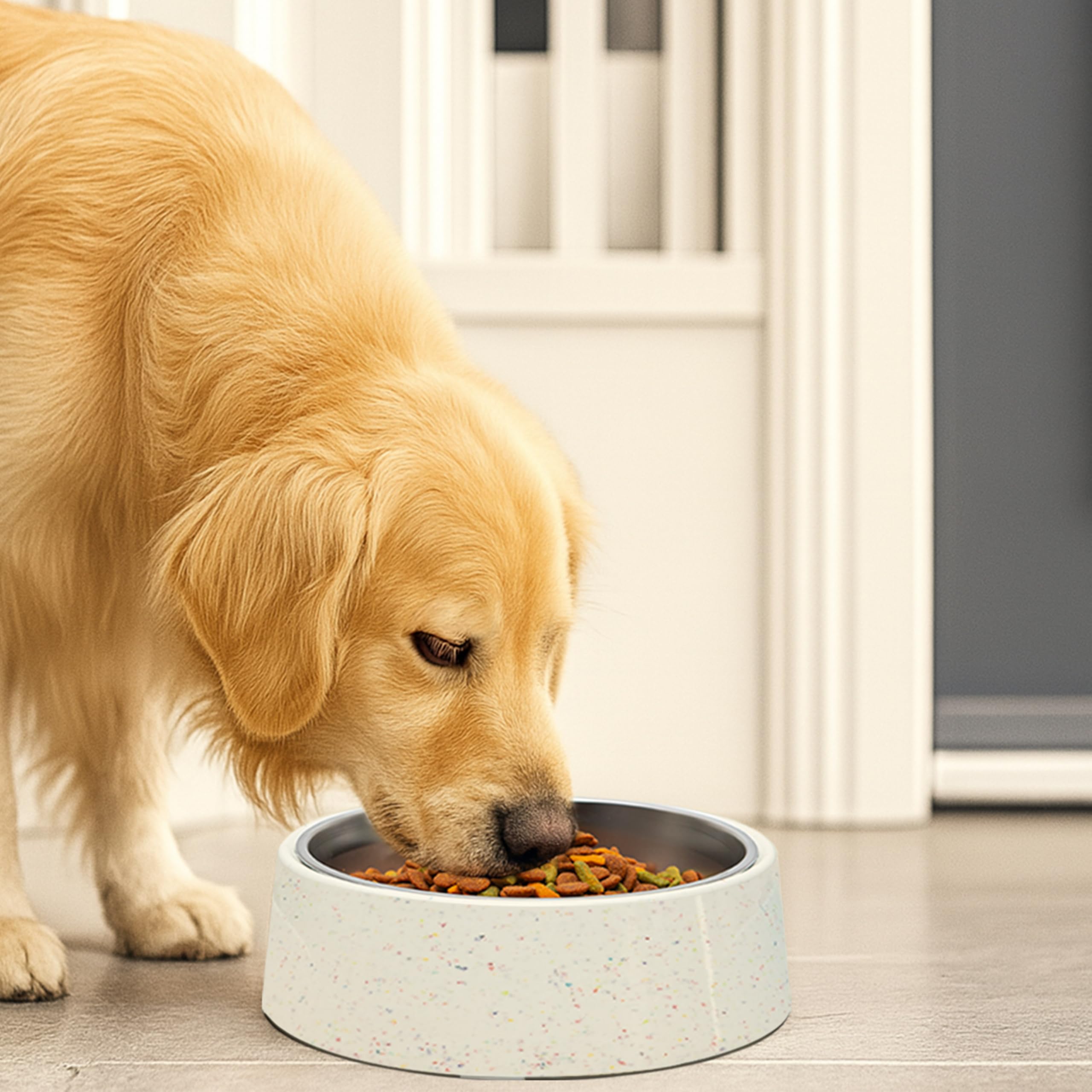 The bzyoo dishwasher-safe blue bowl simplifies cleanup after meals.