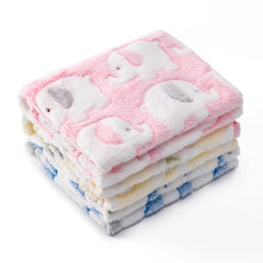 CADONO pet blanket pink paw print close-up for cozy, warm naps.