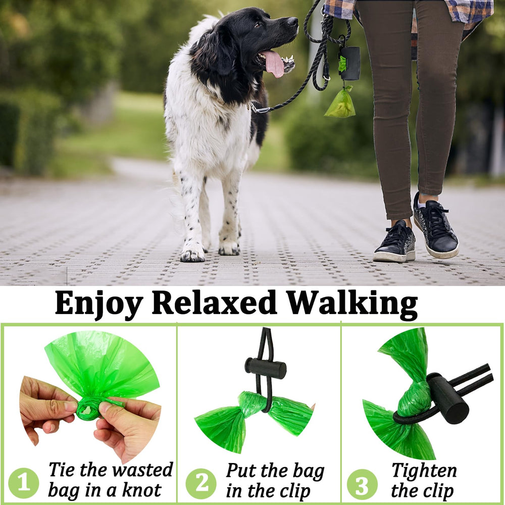 CAKOVANO sturdy metal carabiner clip ensures reliable leash attachment.