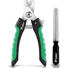 Candure dog nail clippers ergonomic-handles enable comfortable trimming.