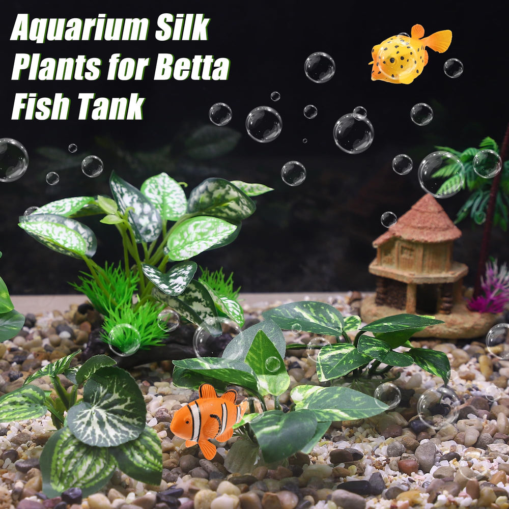 CAPASTEC Aquarium Plants green close-up showing vibrant colors for betta tanks.