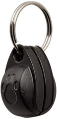 Cat Mate electromagnetic flap compatibility image highlights durable magnets and simple collar attachment.