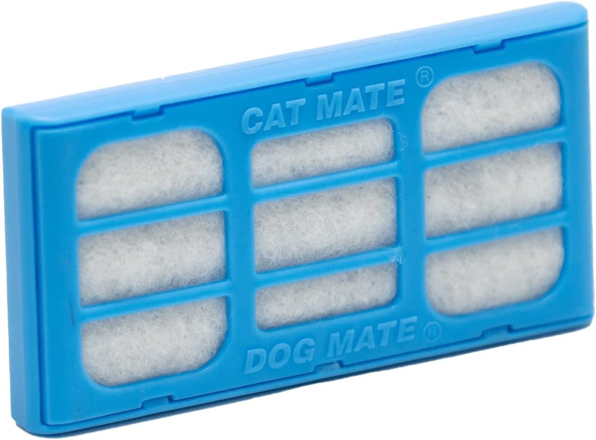 Cat Mate filtration helps maintain water clarity for daily hydration.