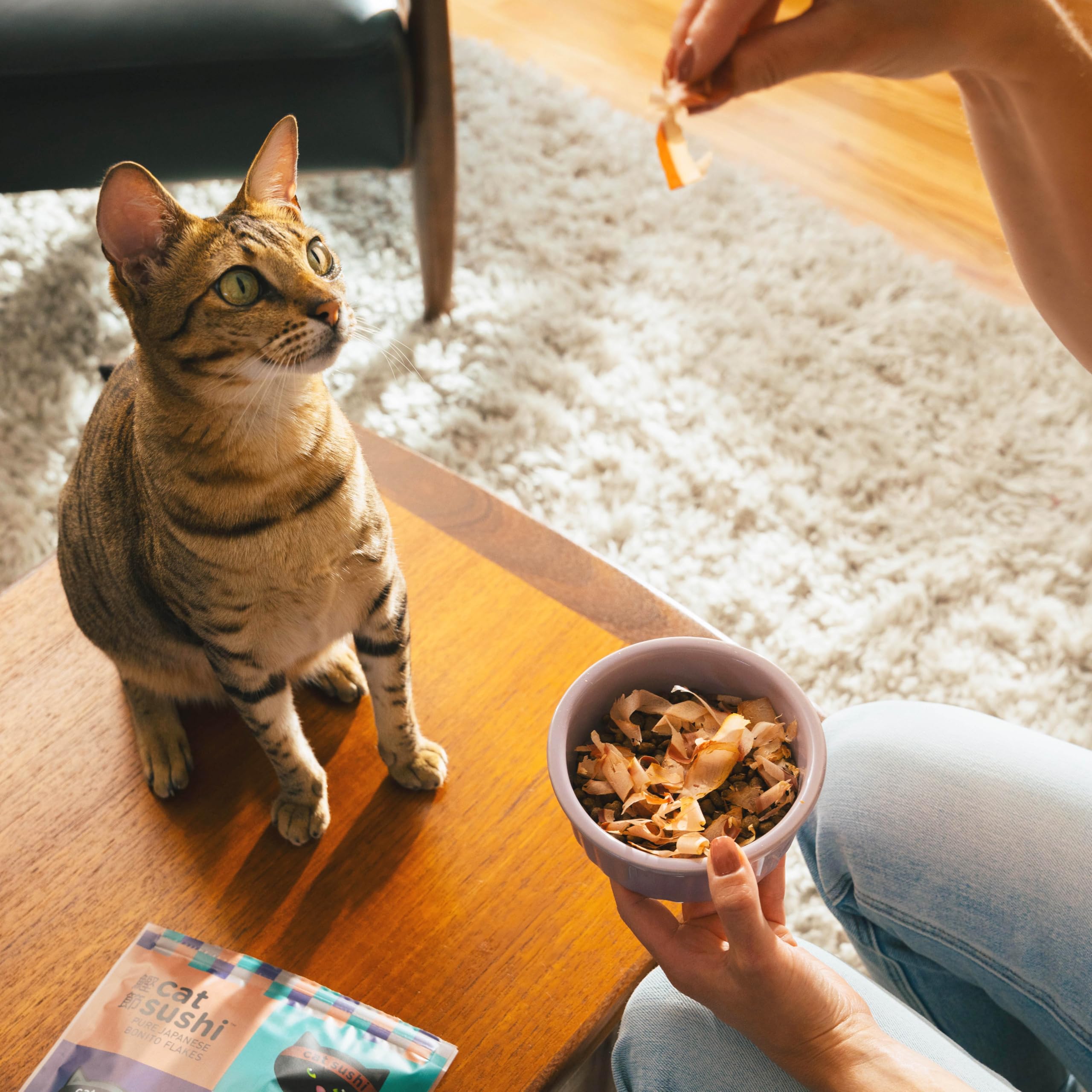Cat Sushi Bonito Flakes nutrition panel indicates high protein, low fat cat supplement.