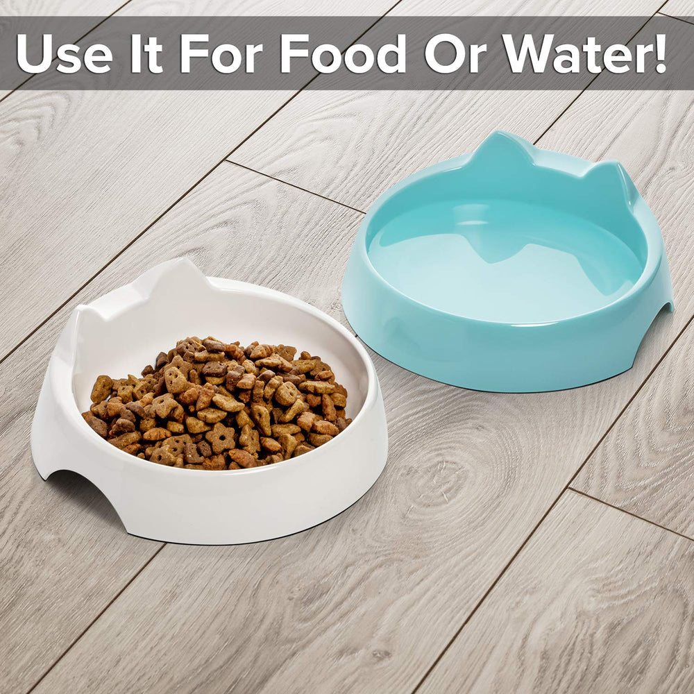 CatGuru non-slip base Marshmallow stays steady on slick floors