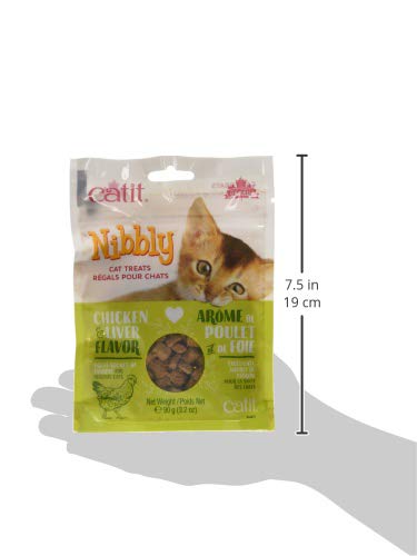 Catit Nibbly ingredients scene emphasizes taurine-rich formula for feline nutrition.