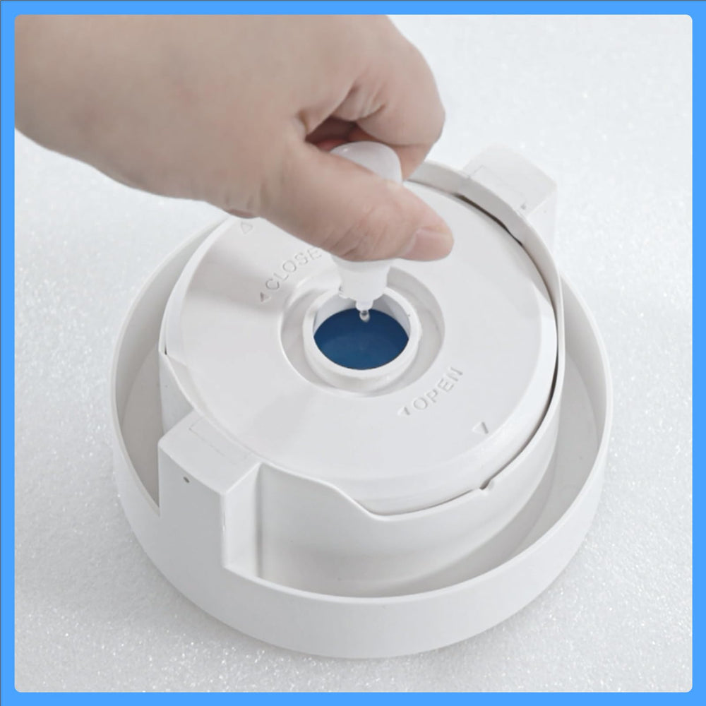 CATLINK Scooper-SE Lite side-install accessory supports easy maintenance and odor reduction.