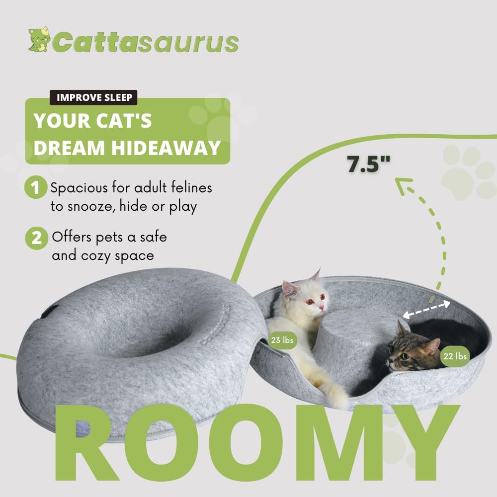 Cattasaurus Peekaboo multi-pet space supports larger cats and small dogs alike