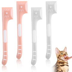 CdbC cat food spoon packaging image shows the four pack ready for shoppers