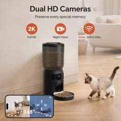 Centvicam feeder dual cameras highlight full pet monitoring