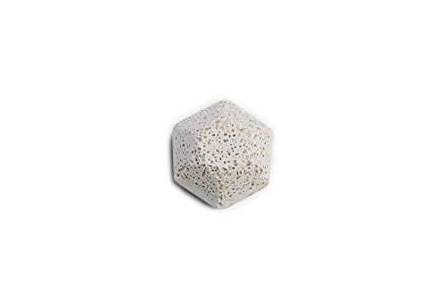 CerMedia MarinePure Gems highlight vast biofilter surface area for efficient bacteria growth.