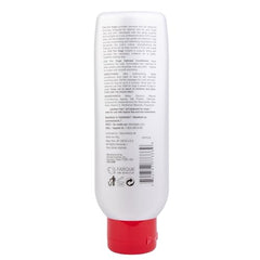 Oatmeal ingredient close-up highlighting soothing formula for dogs