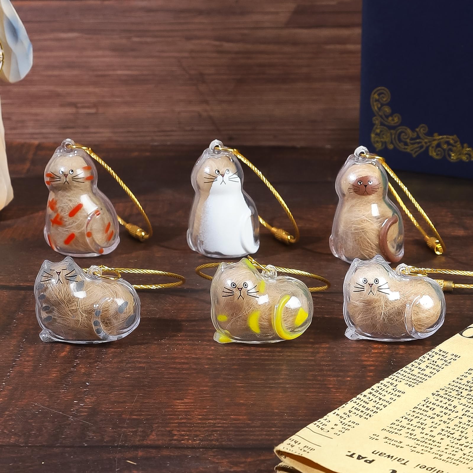 CHICHAUS Gift-pack image illustrating ideal pet-lover keepsake