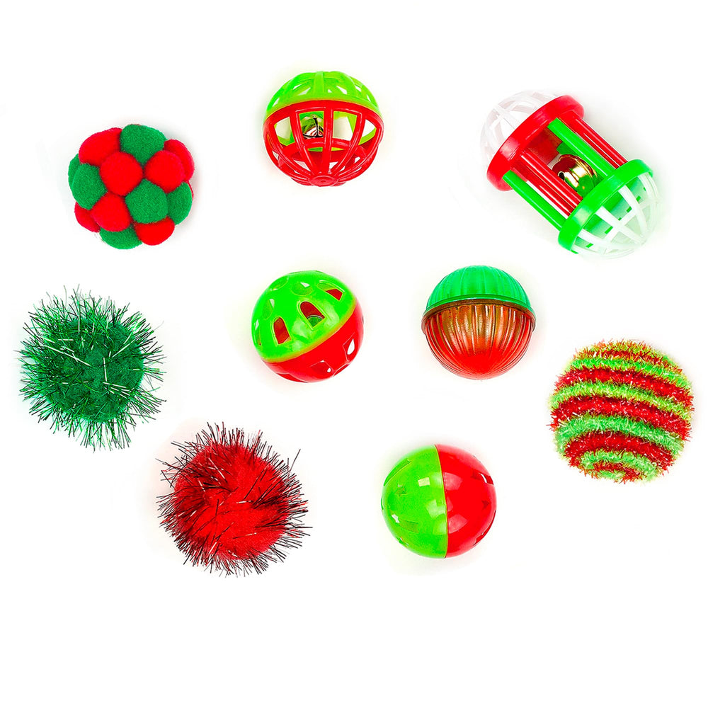 CHIWAVA rattle toy sparks curiosity and hunting instincts in cats.