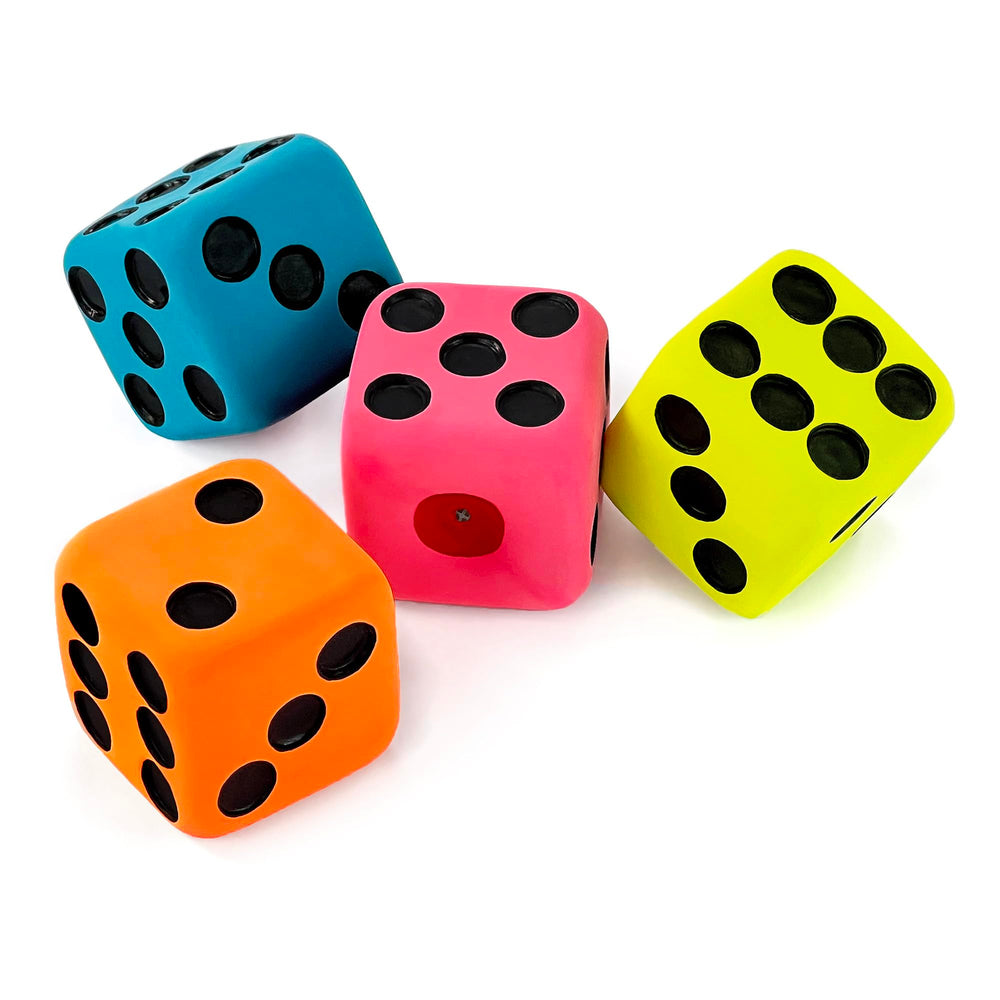 CHIWAVA 4-pack dice toys display color variety for playful novelty and engagement.