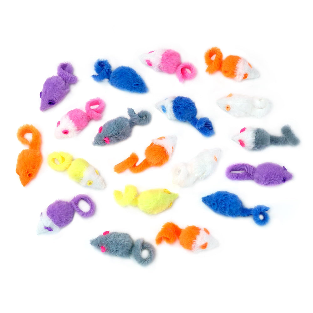 CHIWAVA soft fur texture closeup shows plush feel for gentle batting.