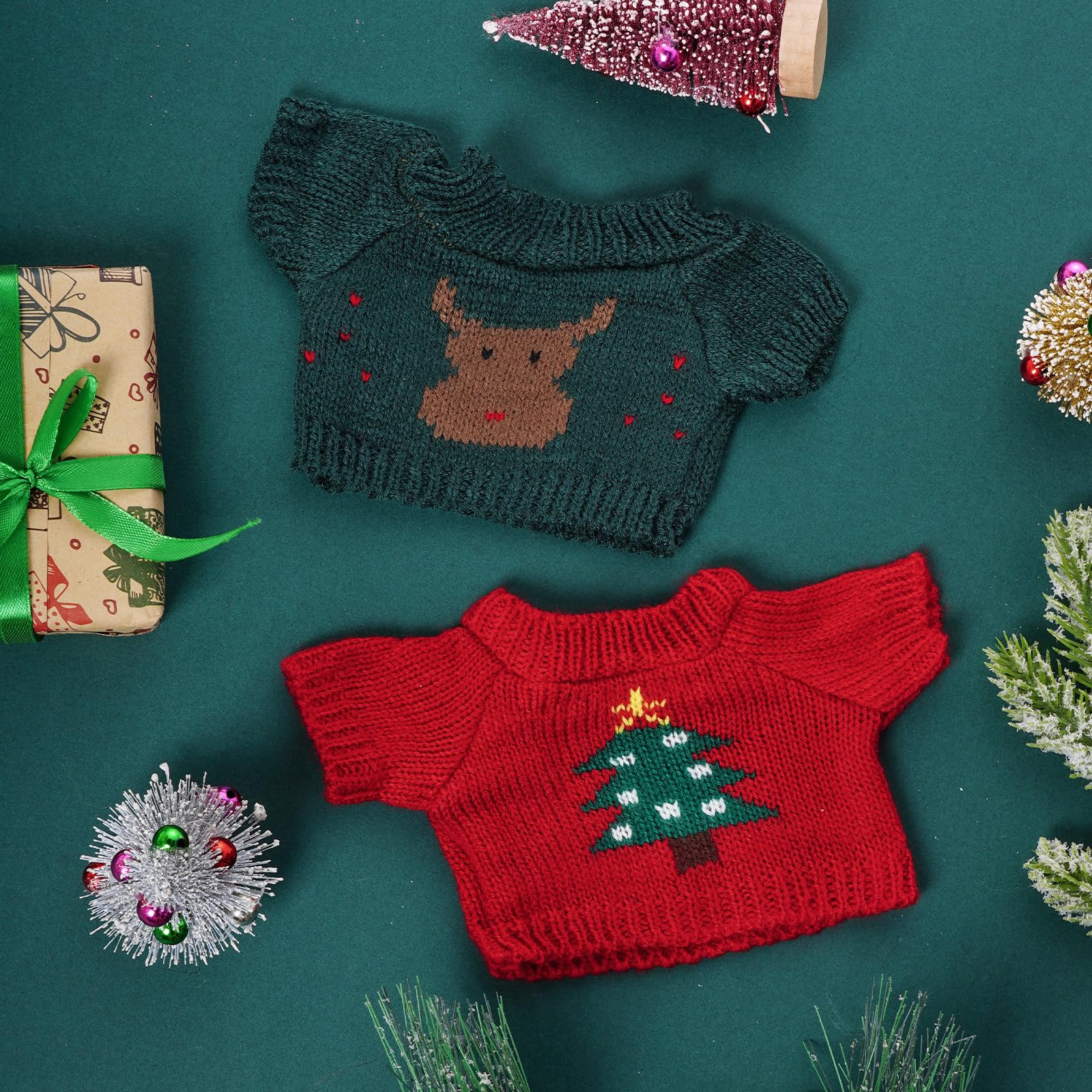 Choyaxo Christmas small animal sweater multi-pack closeup demonstrates color variety.