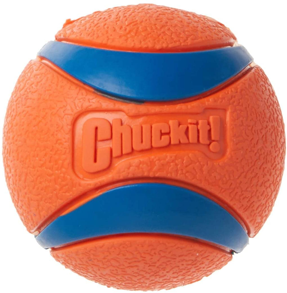 Chuckit! Ultra Ball X-Large 3.5-inch diameter, ideal for long-range fetch and water play.