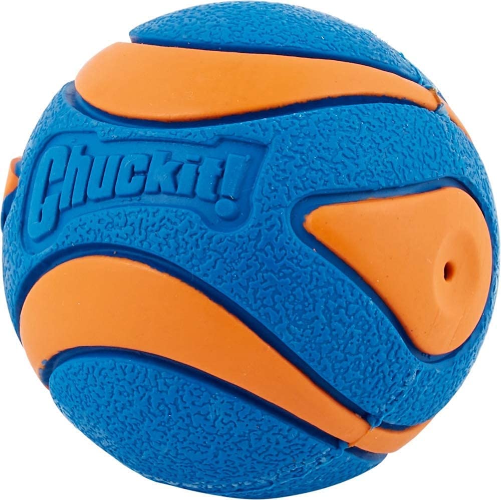 Chuckit! Ultra Squeaker Ball squeaker feature emphasizes audible cue during play.