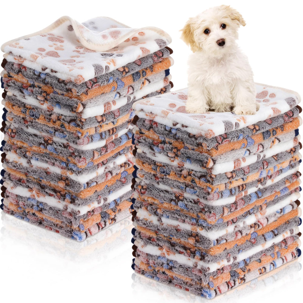 Chumia 40-pcs pet blanket pack showing versatile coverage for beds and cages.