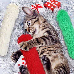 Civaner catnip toy set for cats; crinkle sounds attract attention during play.