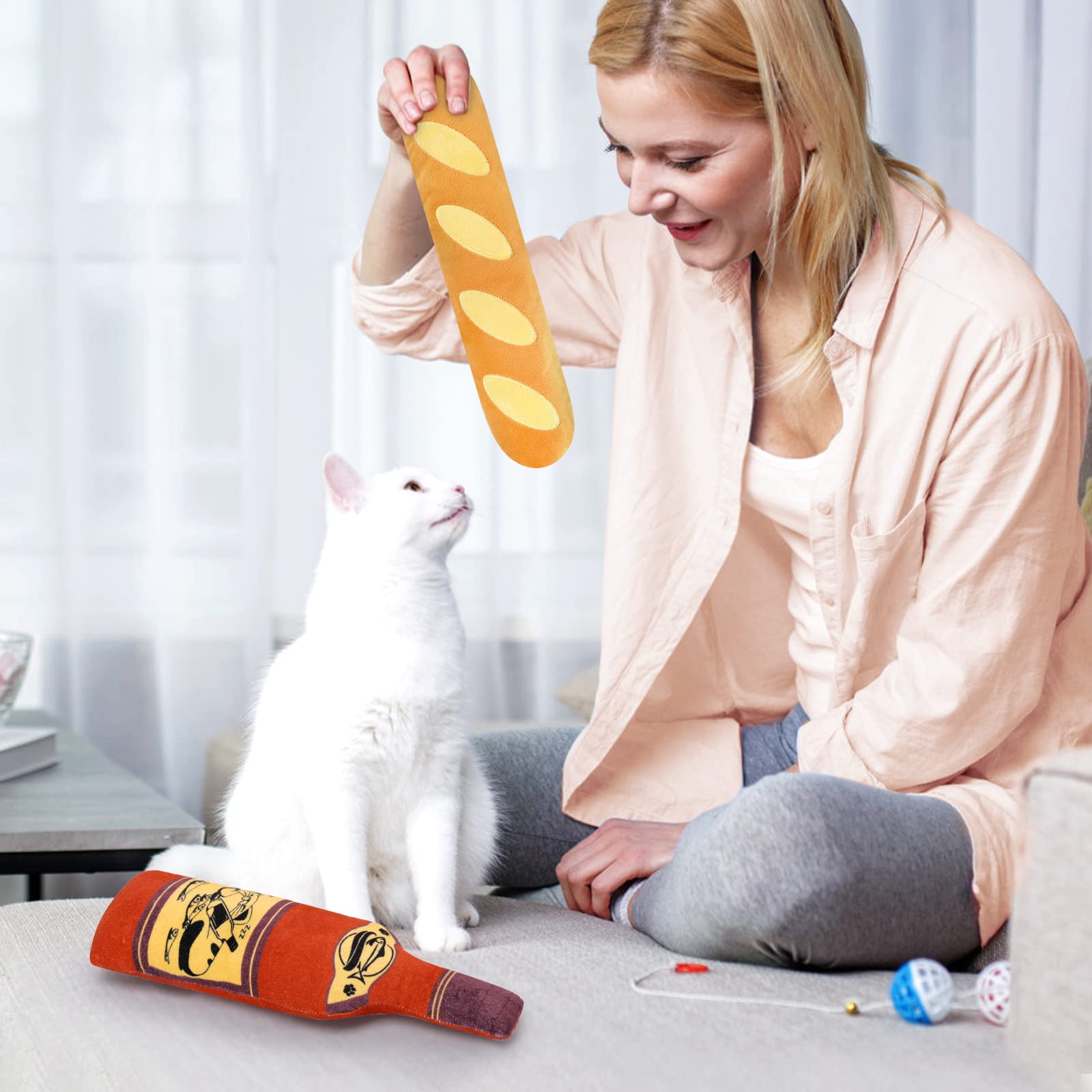 CiyvoLyeen catnip toy interaction play shows chasing and kicking action