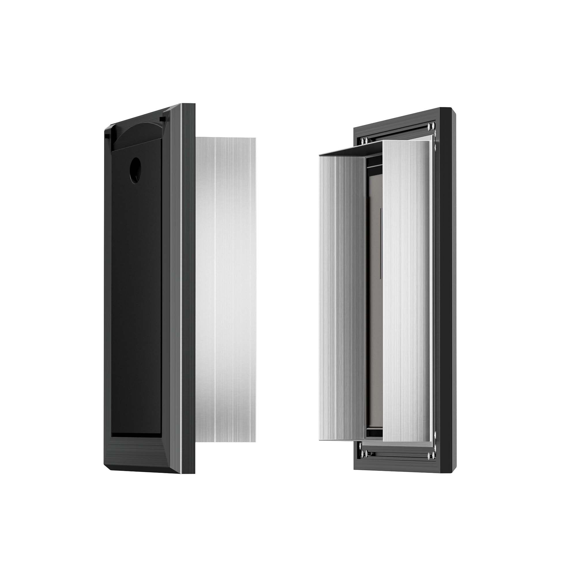Classicmacher wind deflector system prevents drafts during chilly mornings.